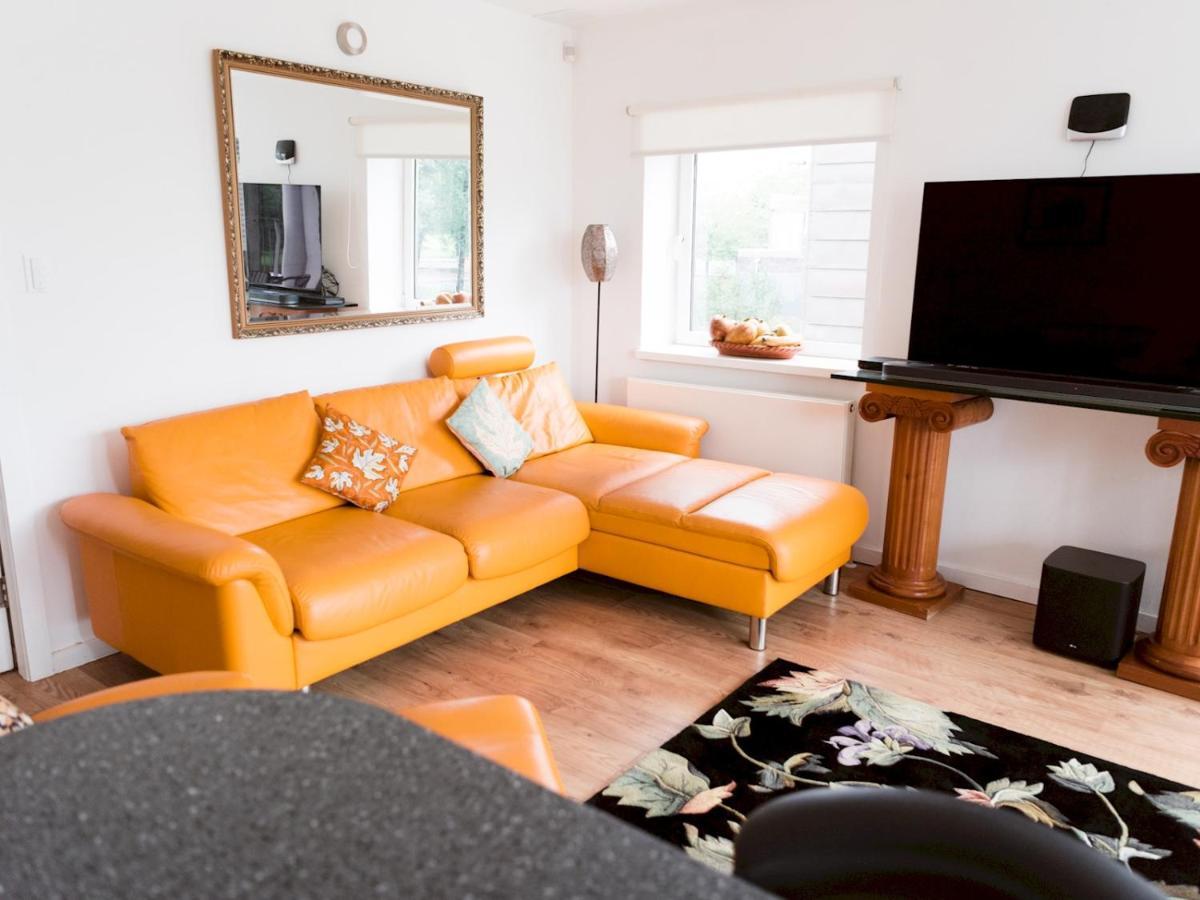 Pass The Keys Stylish 2Bed Rental Unit Glasgow Green Εξωτερικό φωτογραφία