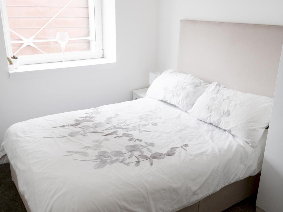 Pass The Keys Stylish 2Bed Rental Unit Glasgow Green Εξωτερικό φωτογραφία