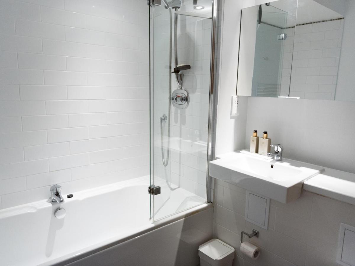 Pass The Keys Stylish 2Bed Rental Unit Glasgow Green Εξωτερικό φωτογραφία